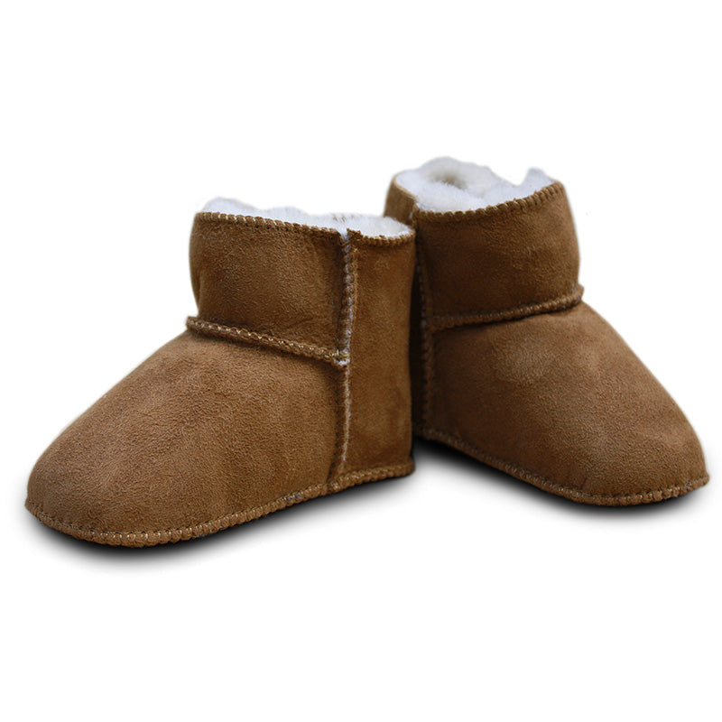 Baby Lammfellschuhe mit Klettverschluss - camel